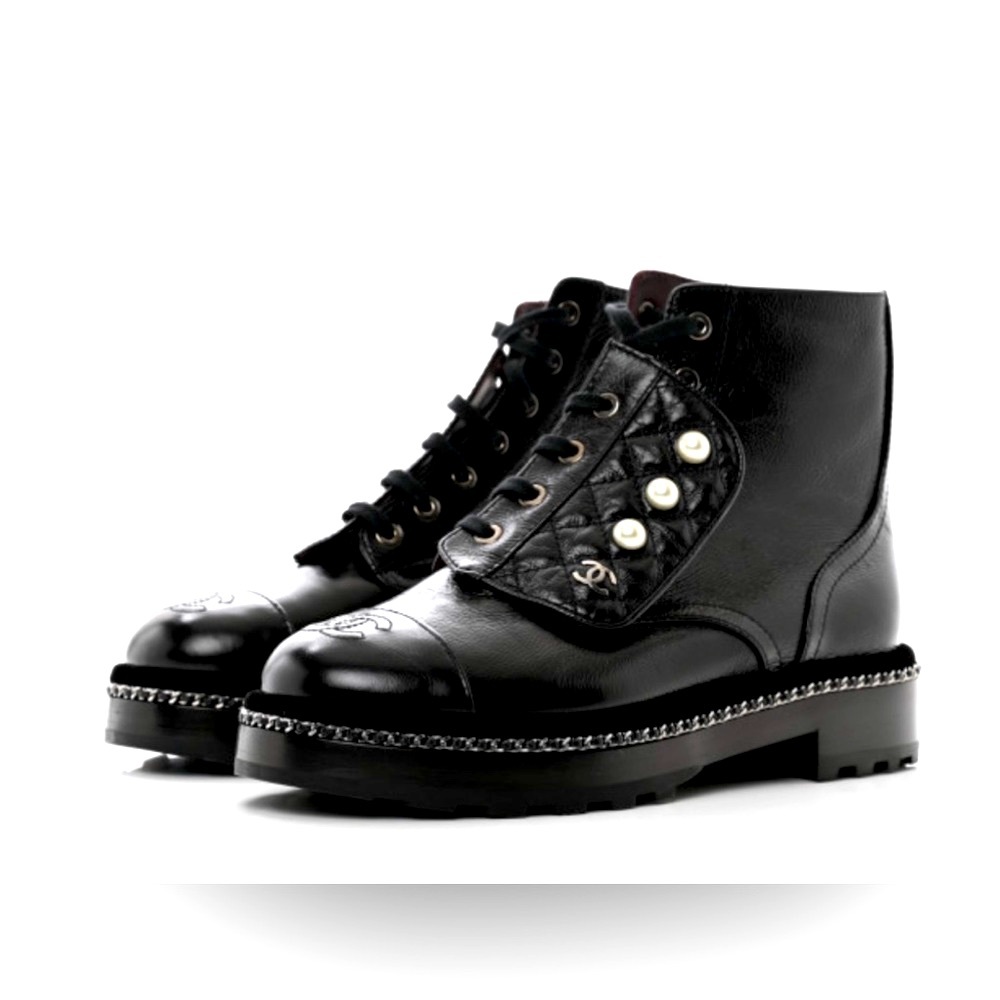 -NWT- Chanel Combat boots with Pearls